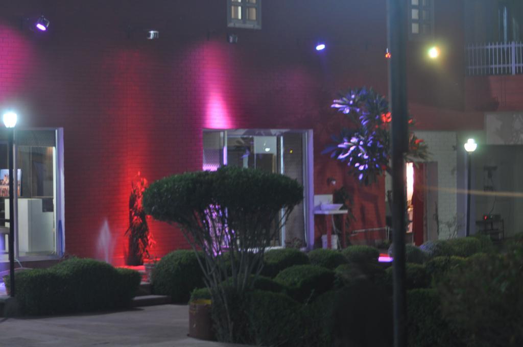 Hotel Goverdhan Tourist Complex Fatehpur Sīkri Dış mekan fotoğraf