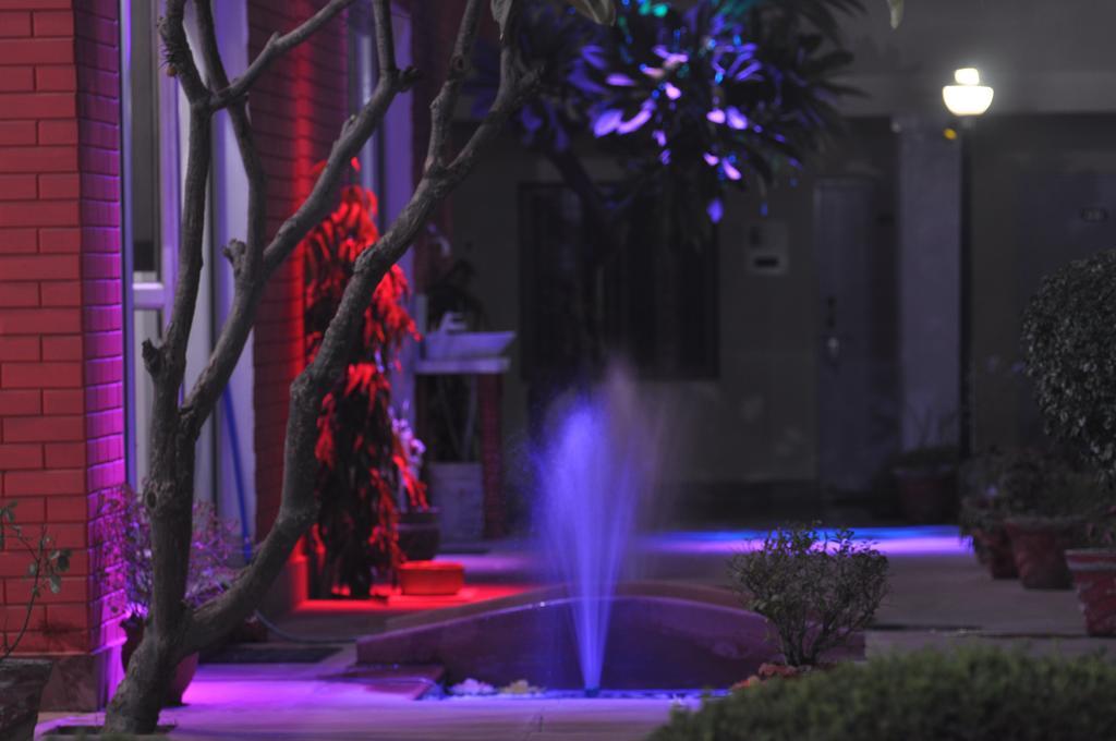 Hotel Goverdhan Tourist Complex Fatehpur Sīkri Dış mekan fotoğraf